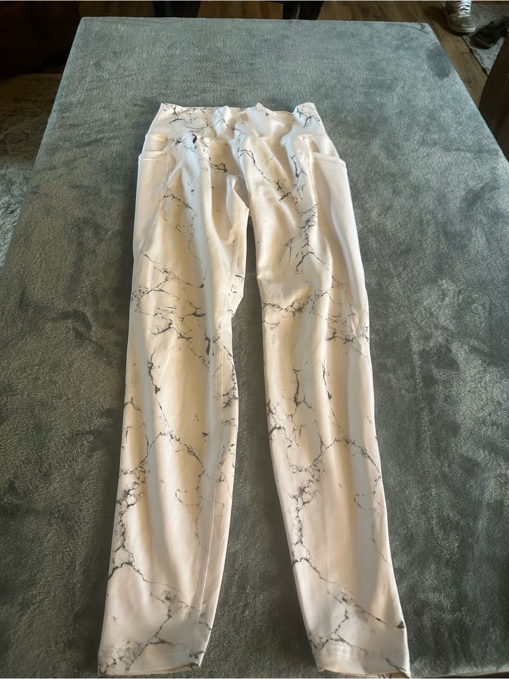 BuffBunny White Marble-Print Leggings